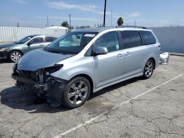 Toyota Sienna (2014)