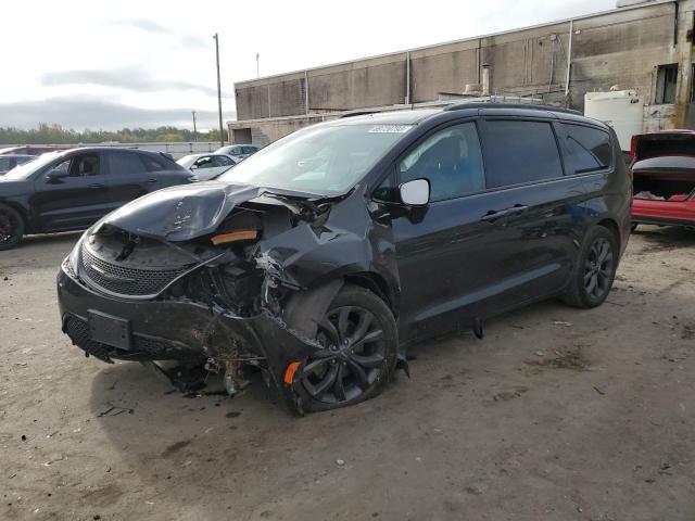Chrysler Pacifica (2020)