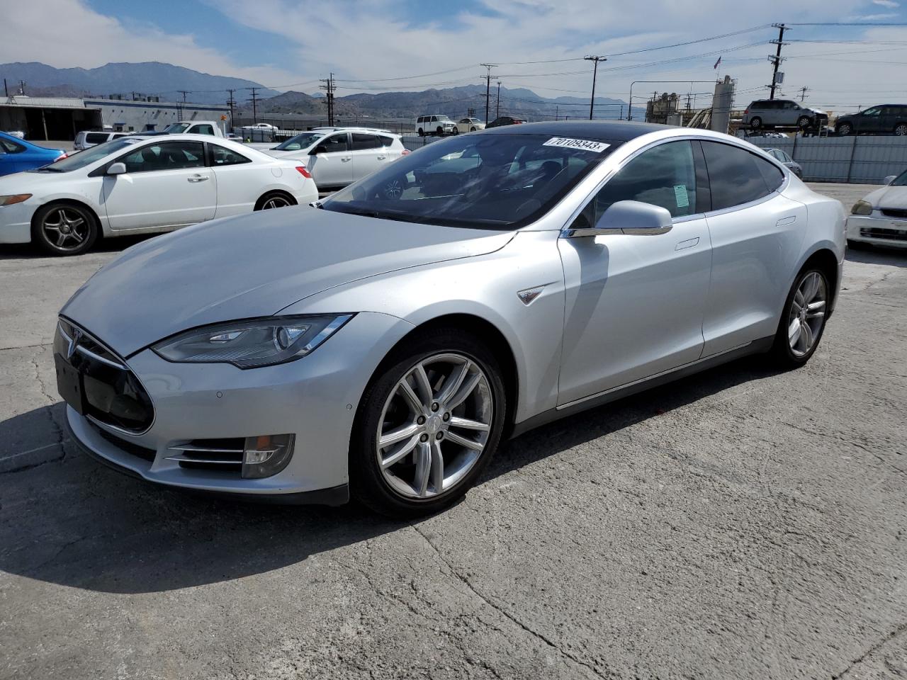 Tesla Model s (2014)