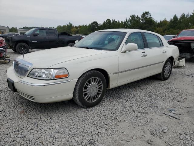 Lincoln Towncar (2006)