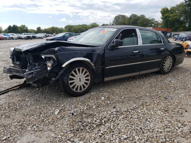 Lincoln Towncar (2005)