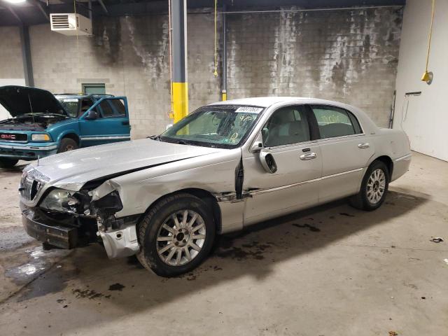 Lincoln Towncar (2007)