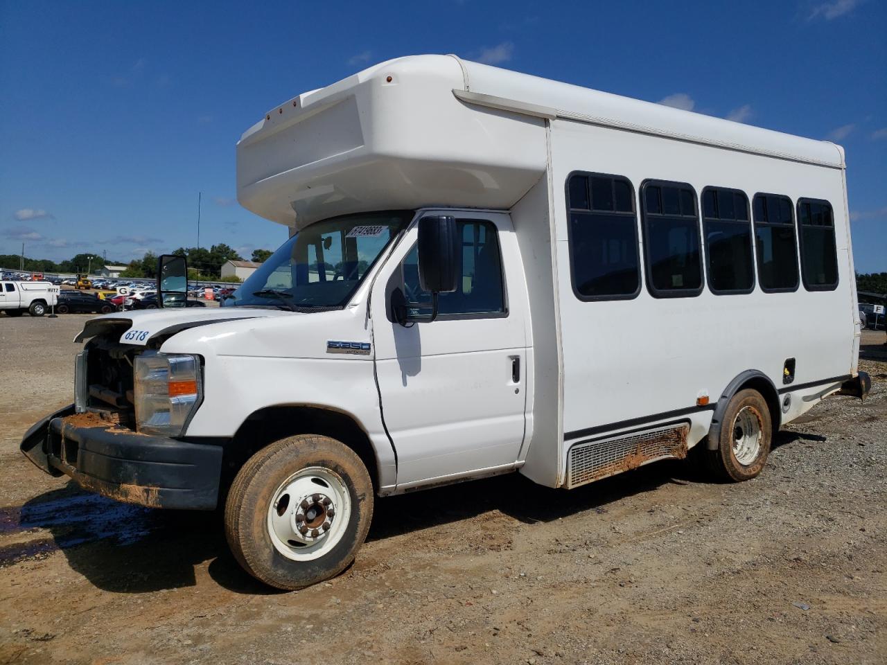 Ford Econoline (2017)