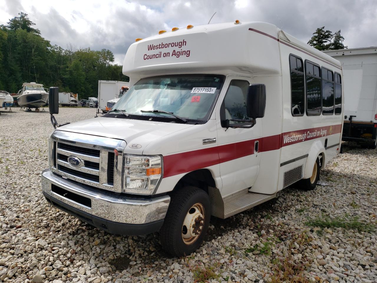 Ford Econoline (2016)