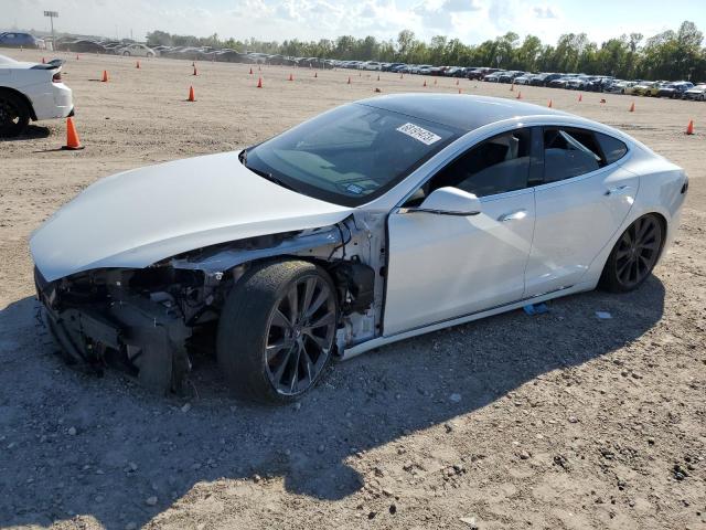 Tesla Model s (2021)