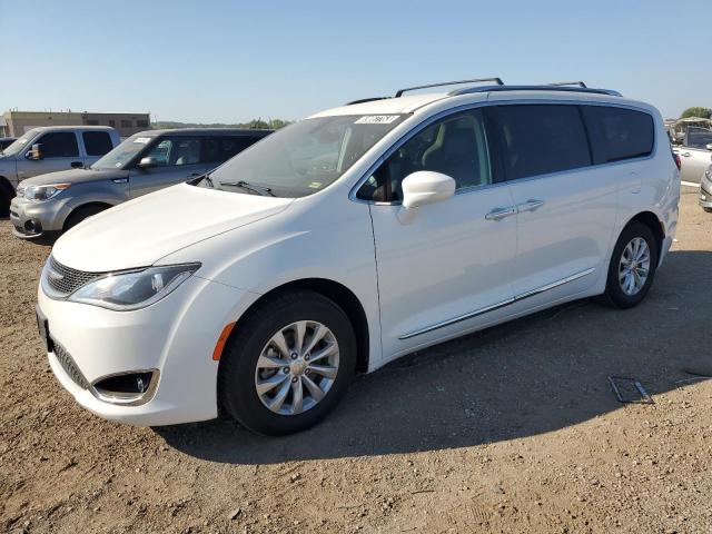 Chrysler Pacifica (2019)