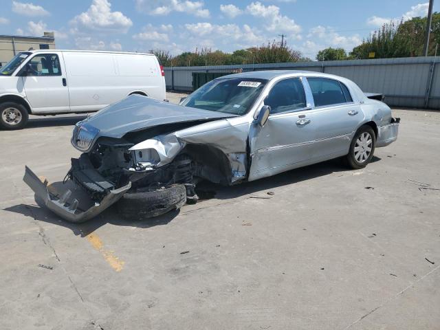 Lincoln Towncar (2006)