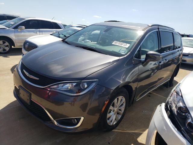Chrysler Pacifica (2017)