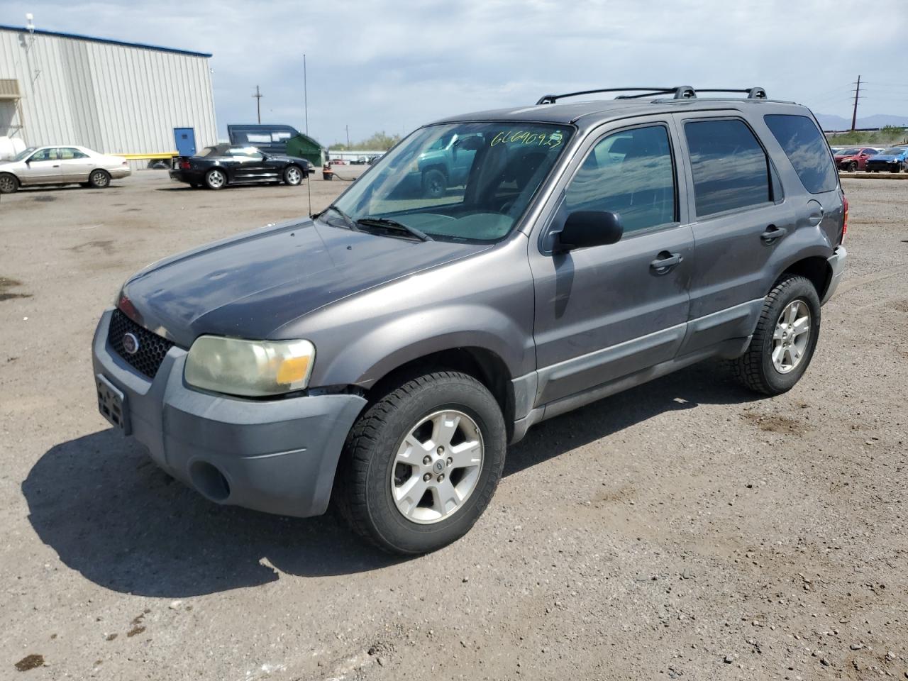 Ford Escape xlt (2005)