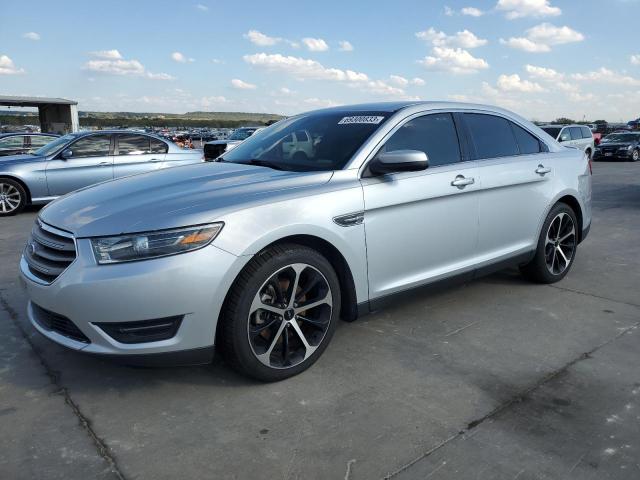 Ford Taurus (2015)