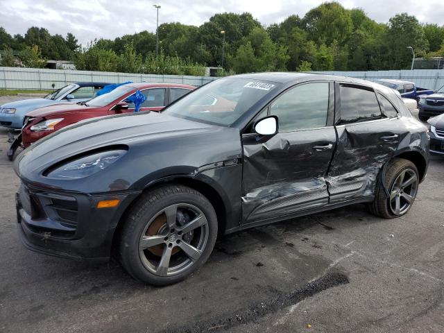 Porsche Macan base (2023)