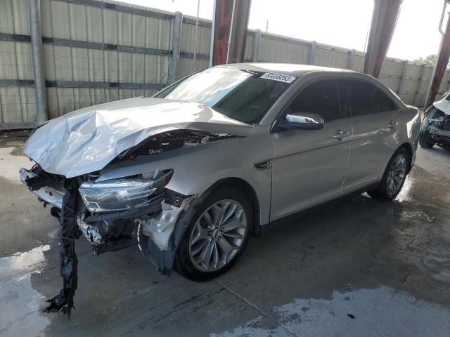 Ford Taurus (2015)