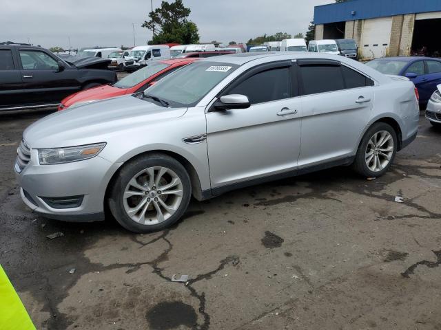 Ford Taurus (2013)