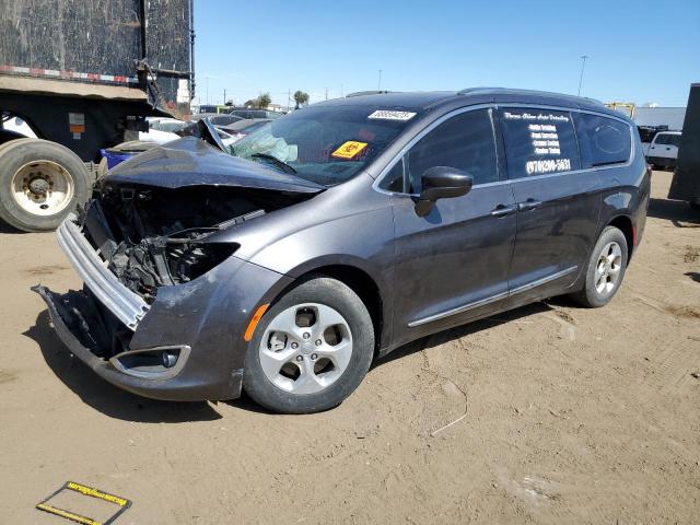 Chrysler Pacifica (2017)