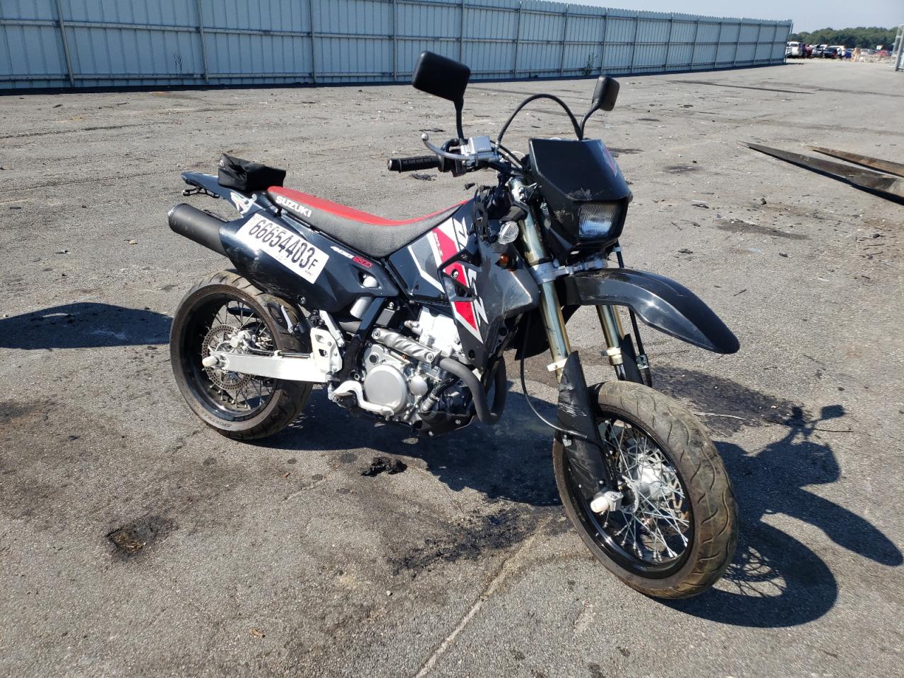 Suzuki Dr-z 400sm (2022)