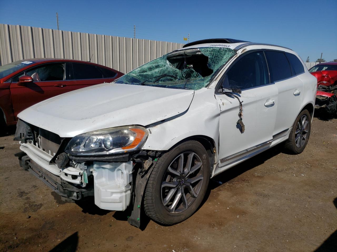 Volvo Xc60 t6 dy (2017)