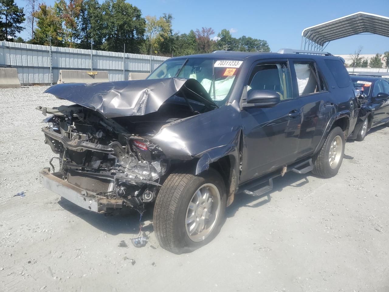 Toyota 4runner sr (2016)