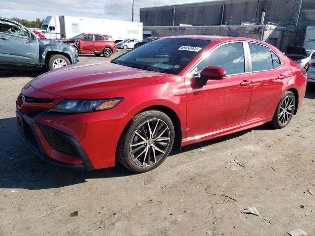 Toyota Camry (2021)