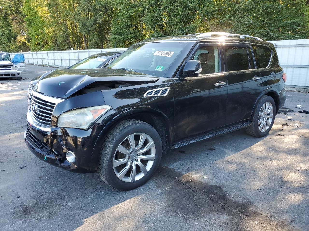 Infiniti Qx56 (2013)
