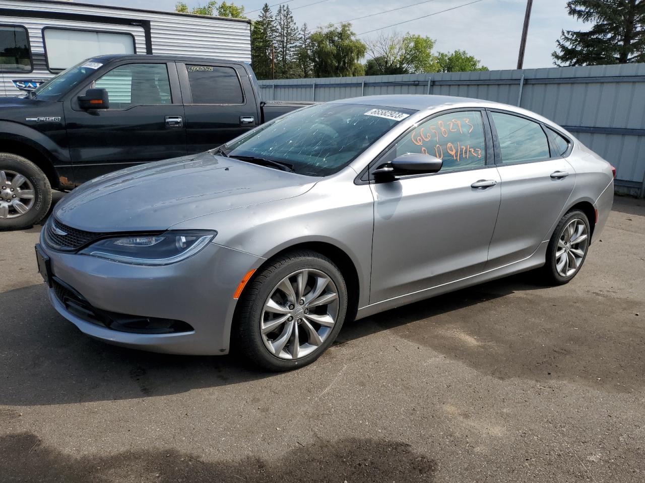 Chrysler 200 s (2015)