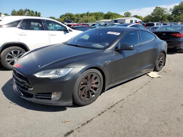 Tesla Model s (2014)