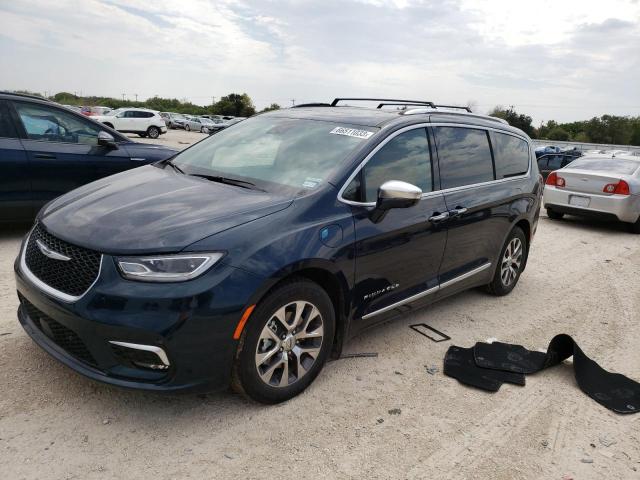 Chrysler Pacifica (2022)