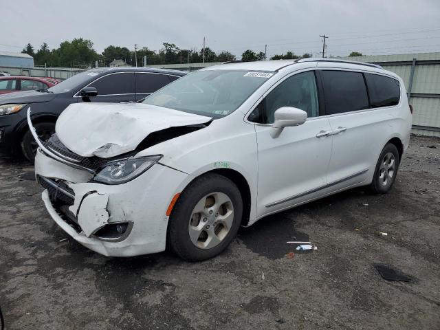 Chrysler Pacifica (2017)