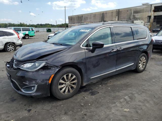 Chrysler Pacifica (2017)