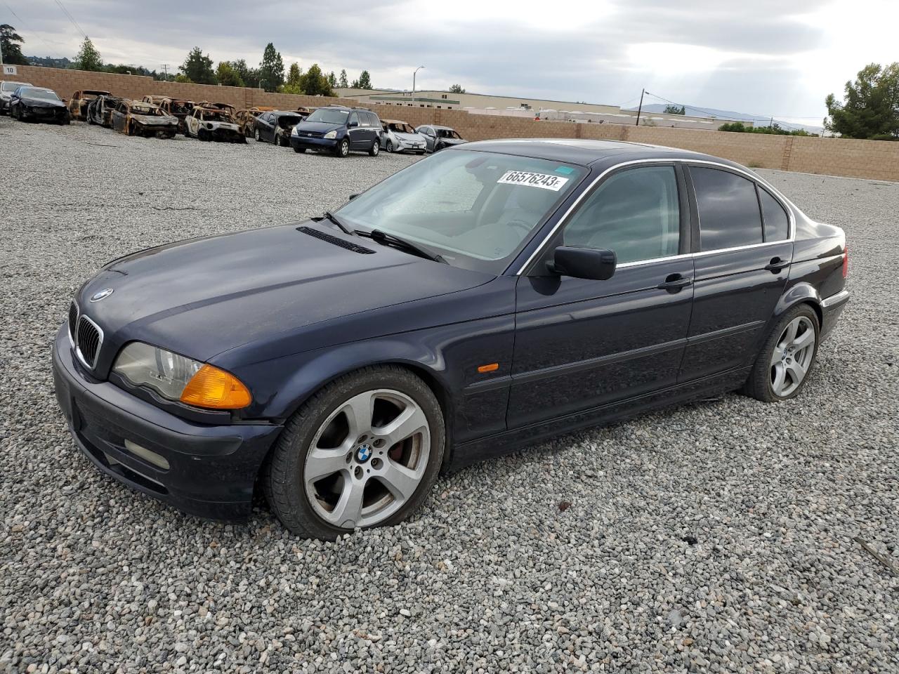 Bmw 330 i (2001)