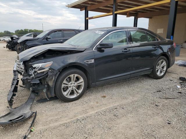 Ford Taurus (2015)