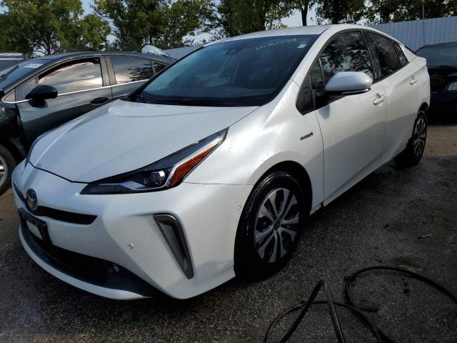 Toyota Prius le (2021)
