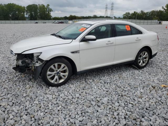 Ford Taurus (2010)
