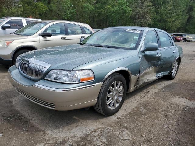 Lincoln Towncar (2006)