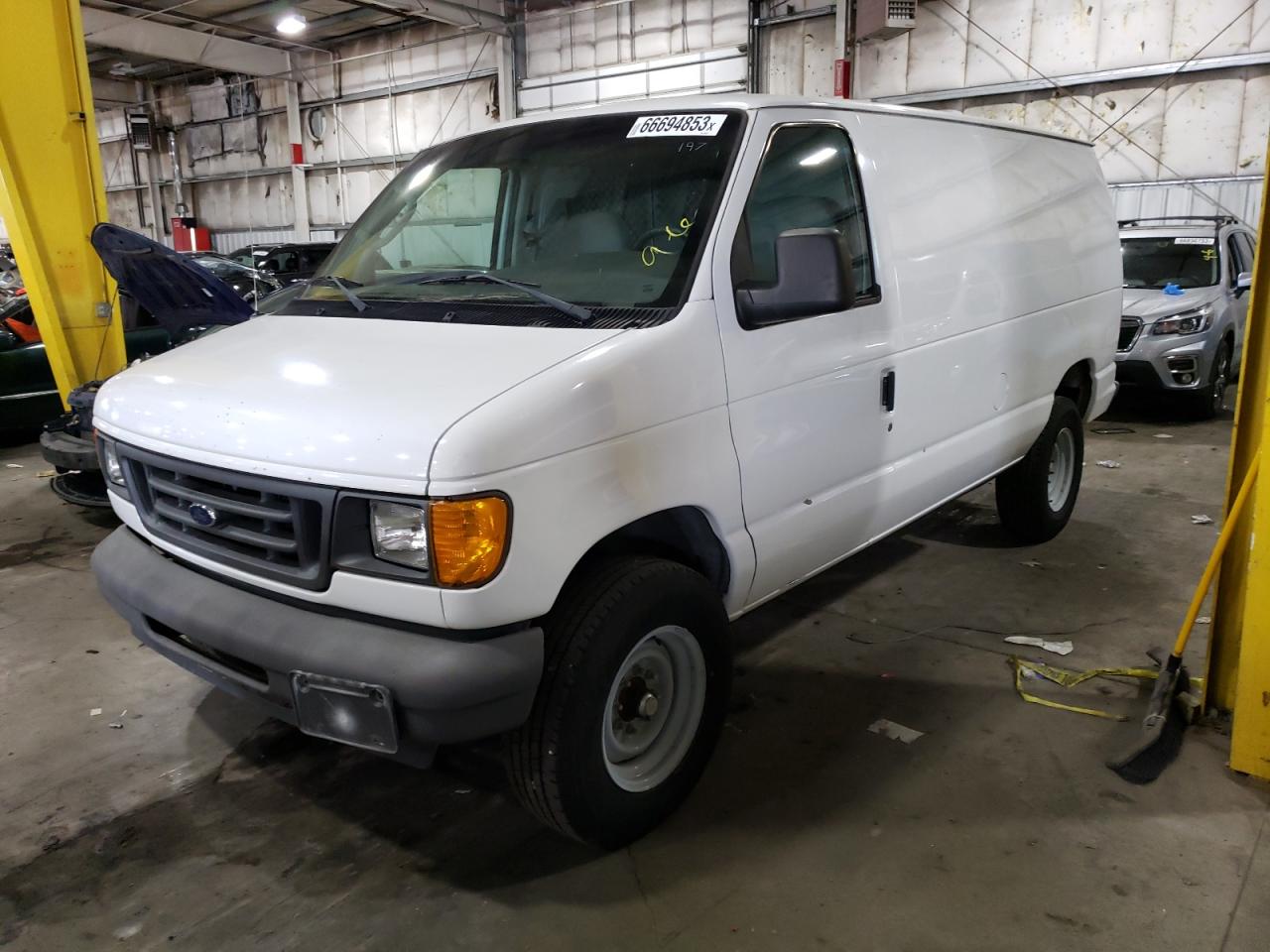 Ford Econoline (2005)
