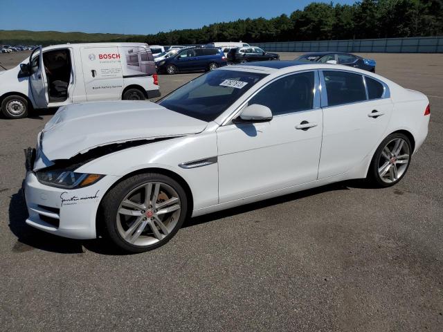 Jaguar Xe (2017)