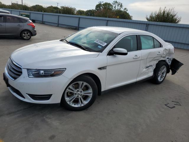 Ford Taurus (2016)