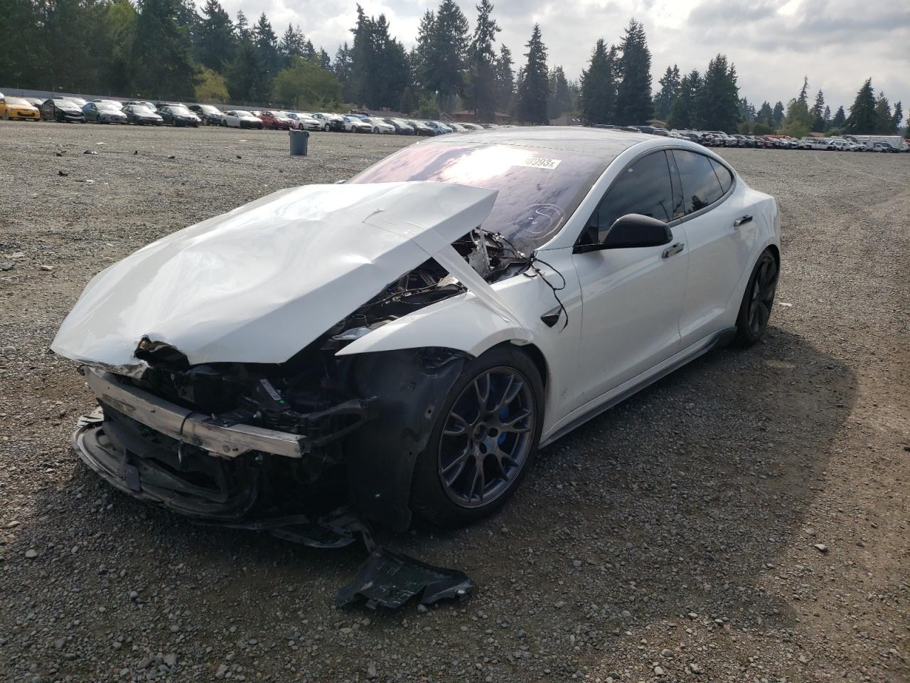 Tesla Model s (2021)