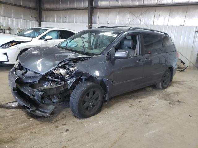 Toyota Sienna (2008)