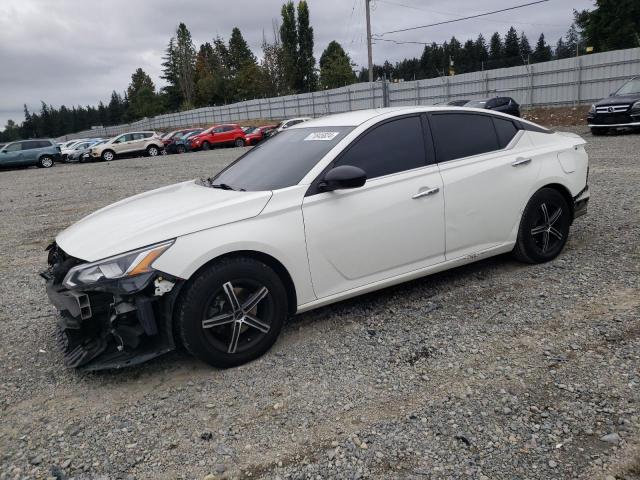 Nissan Altima s (2020)