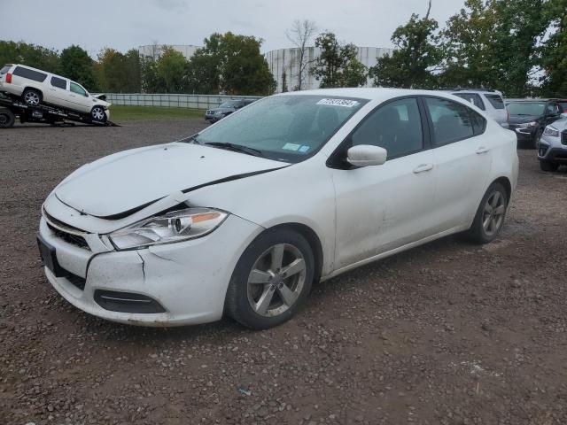 Dodge Dart sxt (2016)
