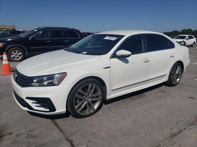 Volkswagen Passat r-l (2017)