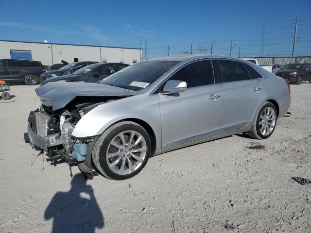 Cadillac Xts luxury (2015)