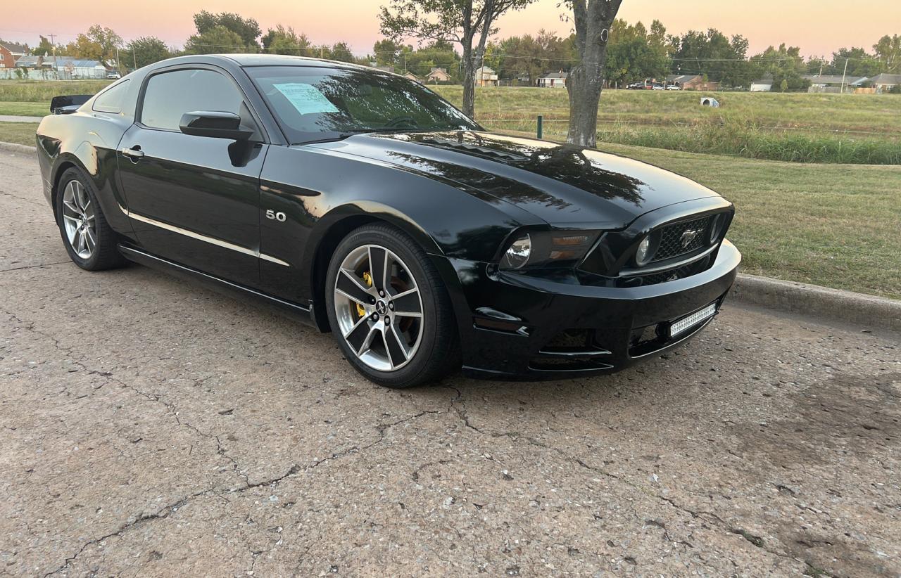 Ford Mustang gt (2013)