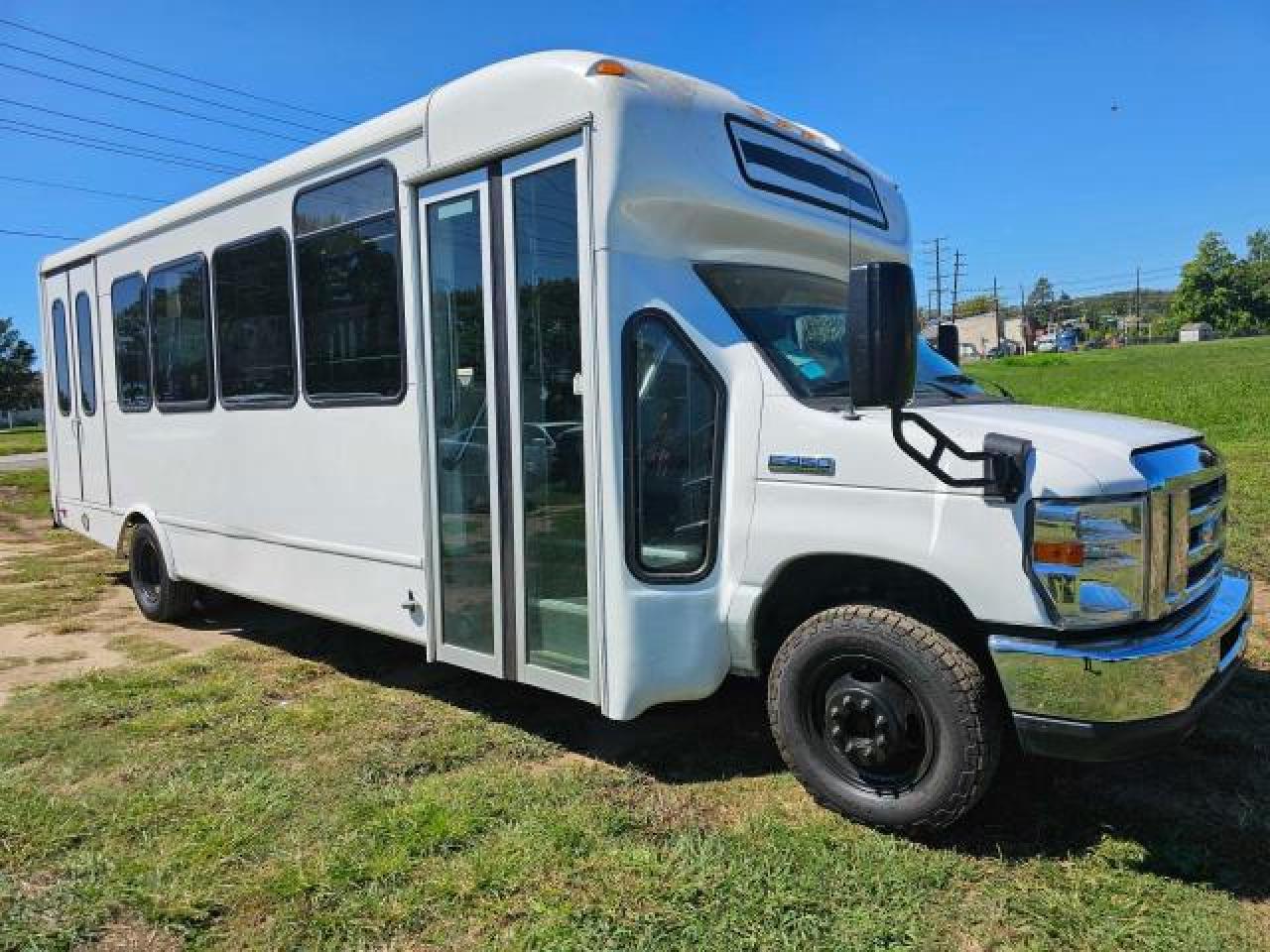 Ford Econoline (2017)