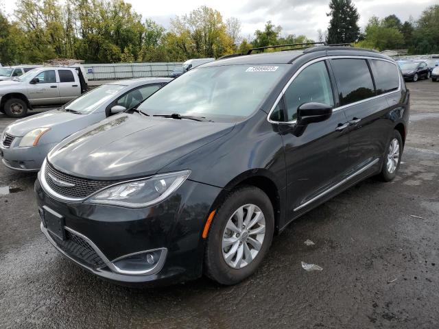 Chrysler Pacifica (2017)