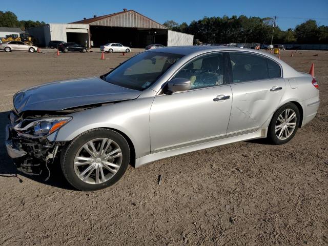Hyundai Genesis (2013)