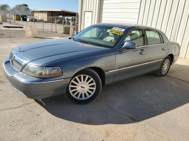 Lincoln Towncar (2003)