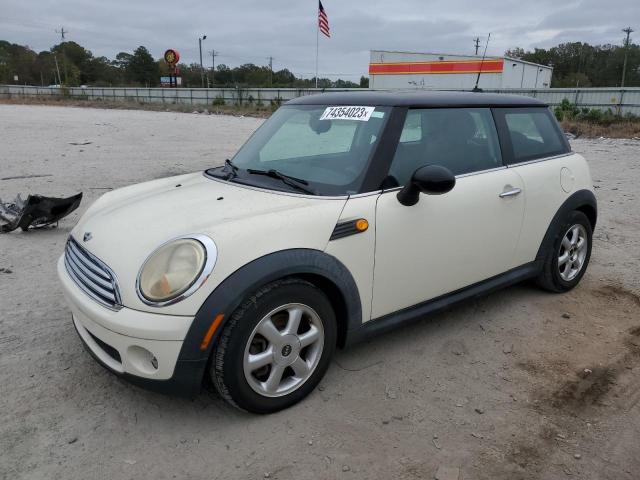 Mini Cooper (2010)