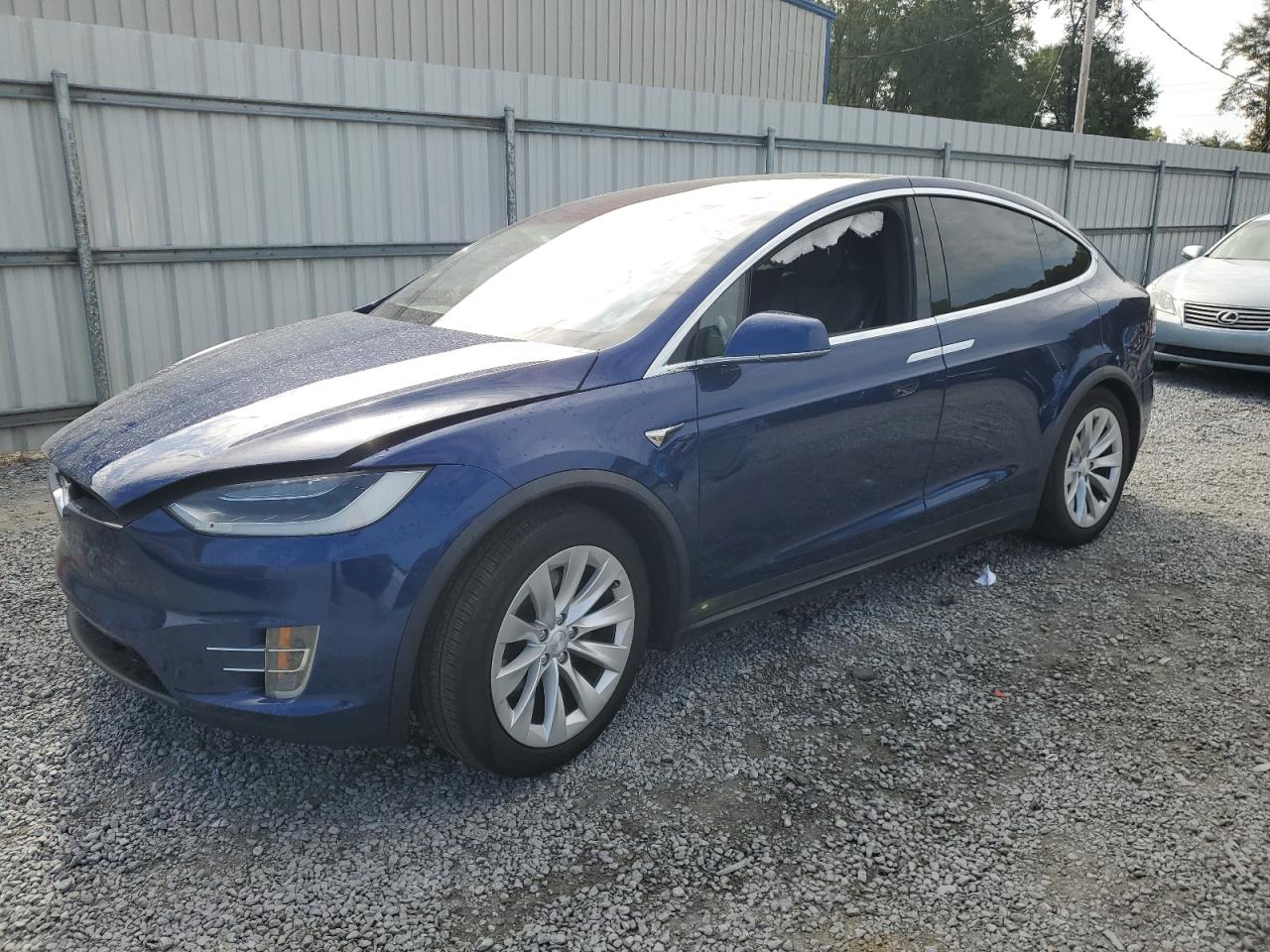 Tesla Model x (2017)