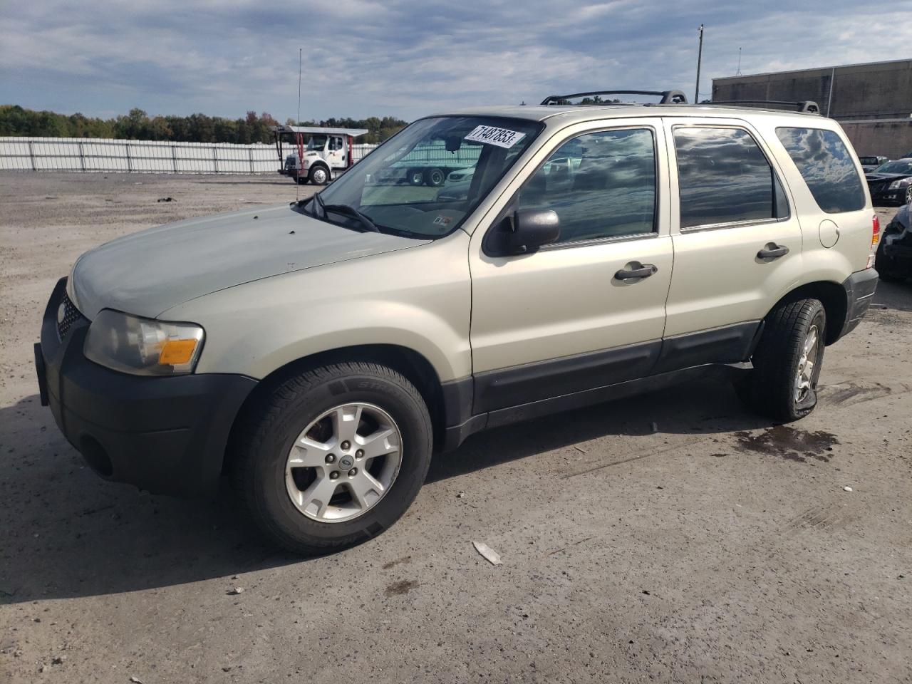 Ford Escape xlt (2005)